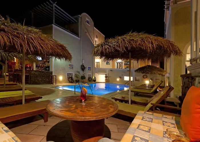 Sellada Apartmanhotel Kamári