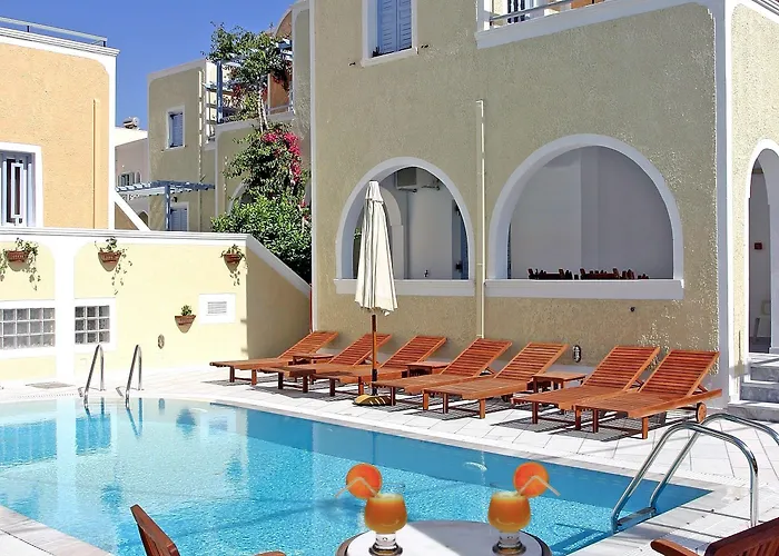 Sellada 3* Kamari (Santorini)