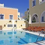 Sellada Aparthotel Kamári