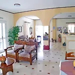Aparthotel Sellada