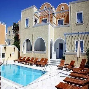 Sellada Lägenhetshotell 3*