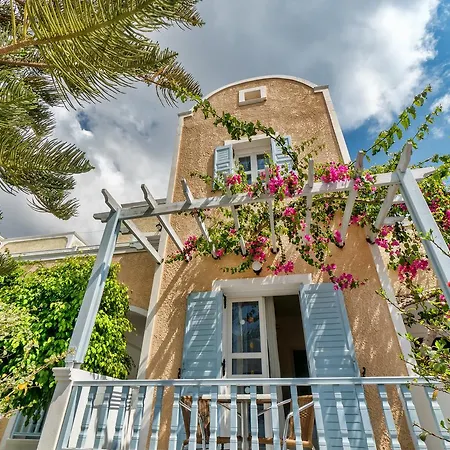 Sellada شقة فندقية Kamári