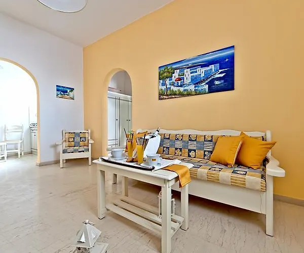 Sellada Apartahotel Kamári